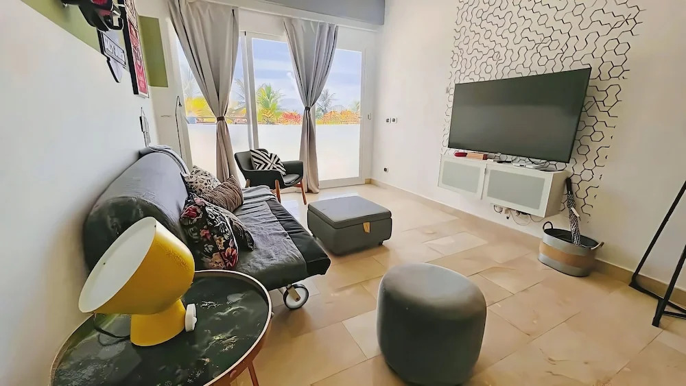 Apartamento Trendy, Airport Transfer