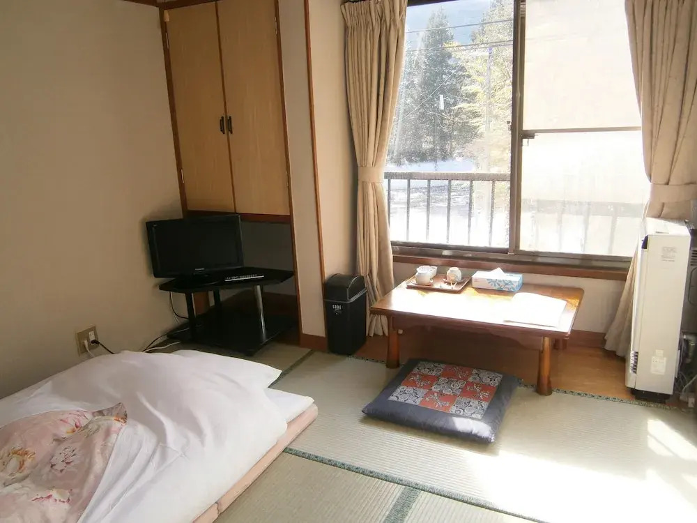 Moto-Hakone Guest House