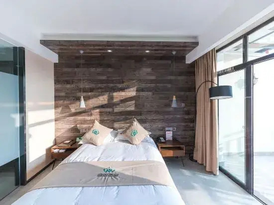 Yi Huihong Hotel