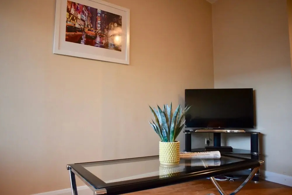 Newly Refurbished 2 Bedroom Apartment in Temple Bar