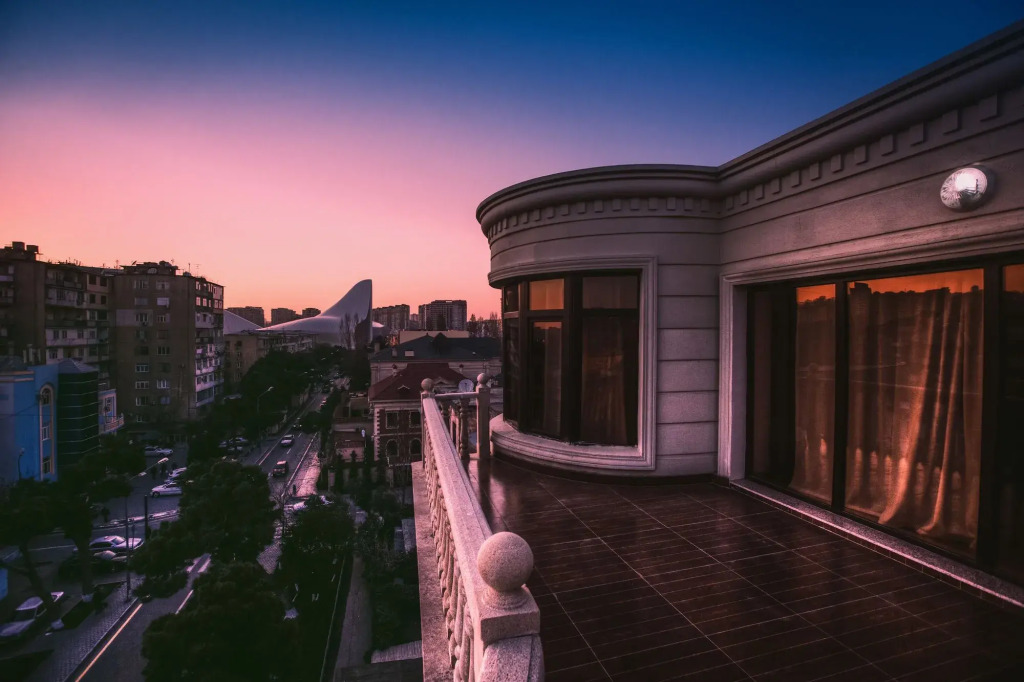 Luxury Apartments by City