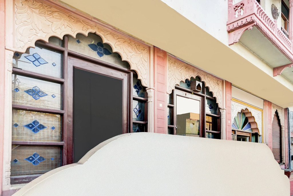 Collection O Gangapole Amer Road Formerly Rewa Garh