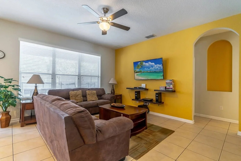 7755 Windsor Hills