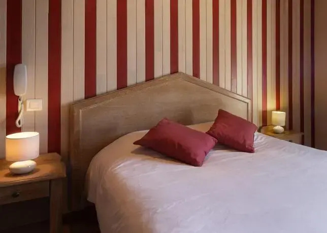 Logis Hotel Au Relais Aspois