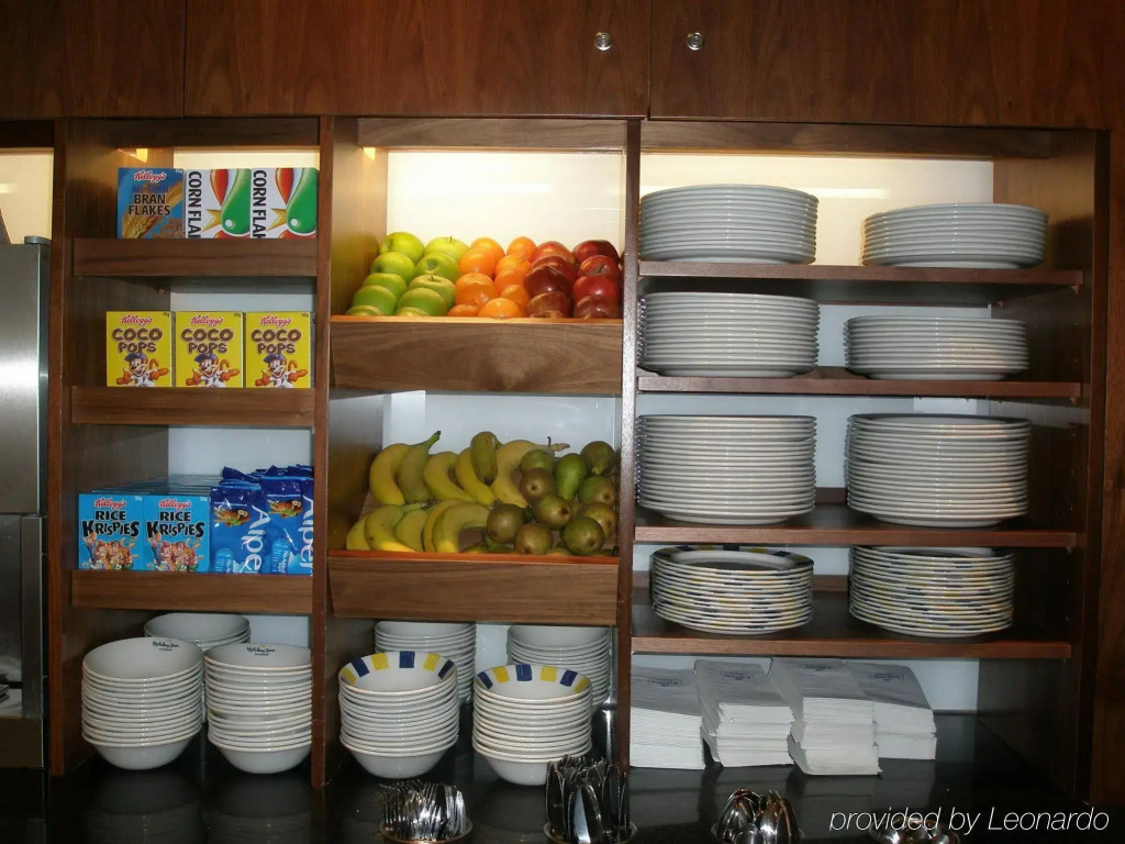 Holiday Inn Express London City by IHG