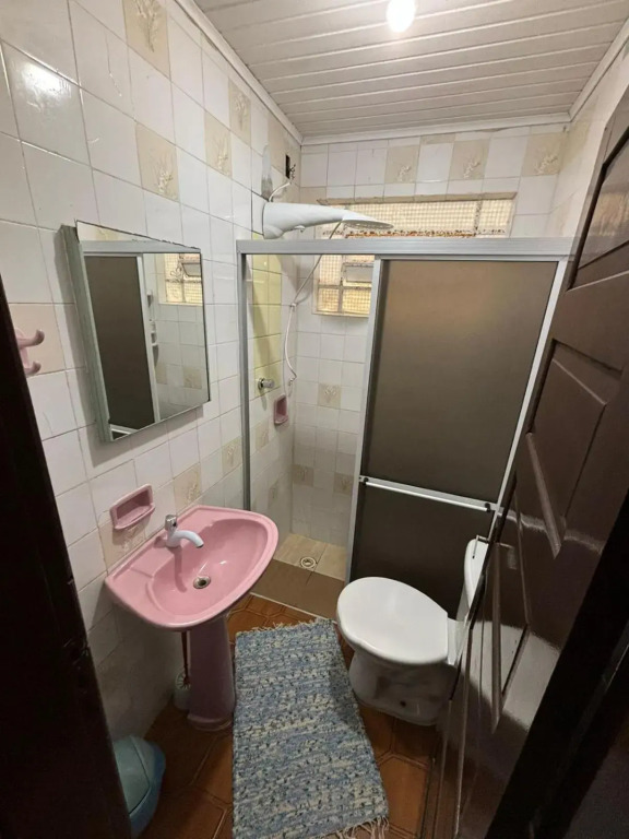CASA PERTINHO DA PRAIA PARA ATÉ 12 PESSOAS COM MESA DE SINUCA E PING PONG aceita pets