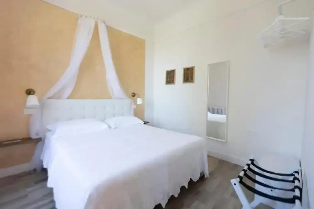 LC41 Suites