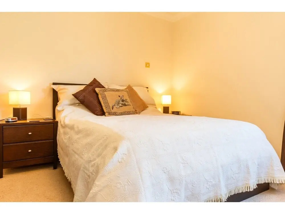 Central Flat With Garden View Ideal for Couples