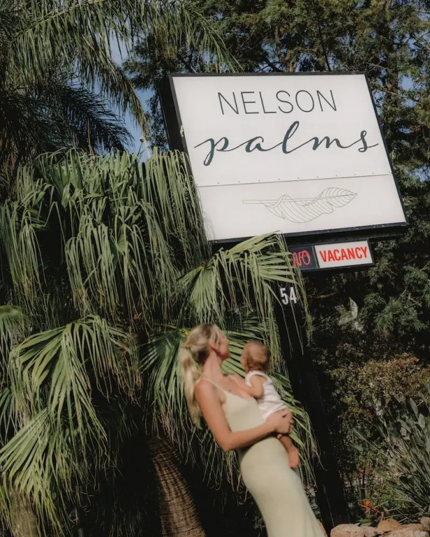 Nelson Palms