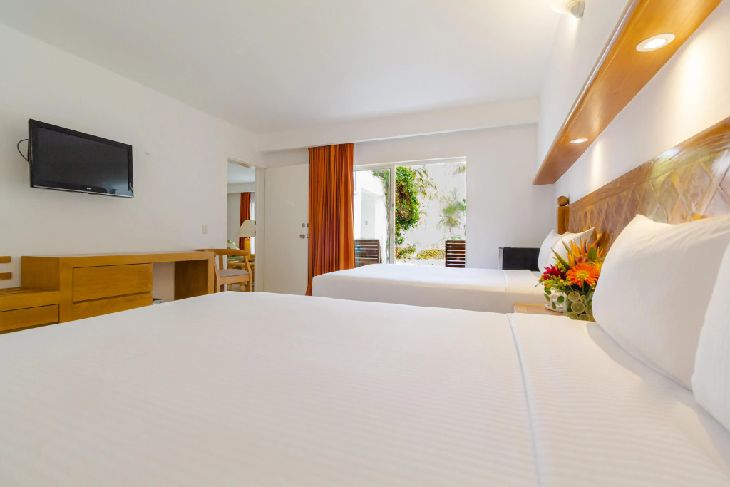 Beachscape Kin Ha Villas & Suites