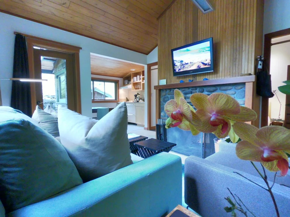 Coast Cabins