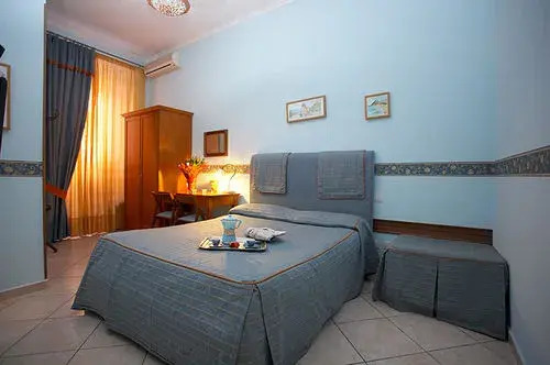 Suite Partenopea- Bed and Breakfast