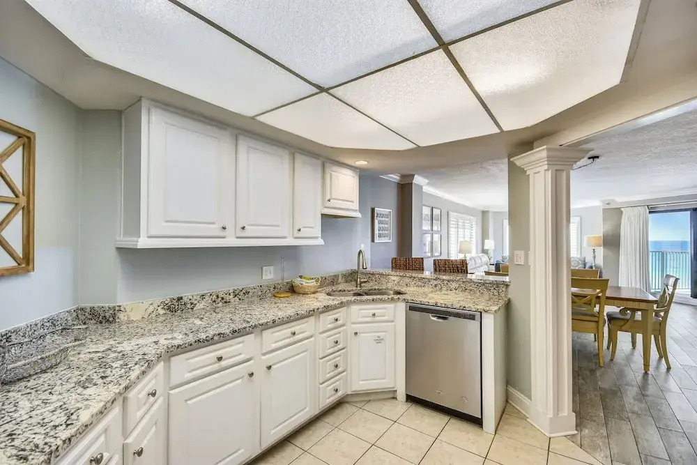 Inlet Reef 408 4 Bedroom Condo by RedAwning
