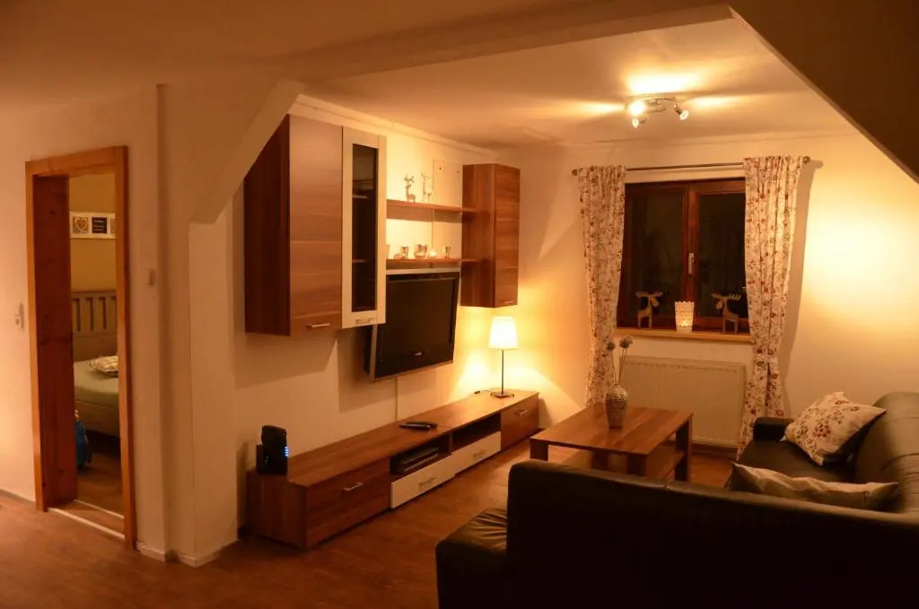 Dahoam by Sarina - Rooms  Suites