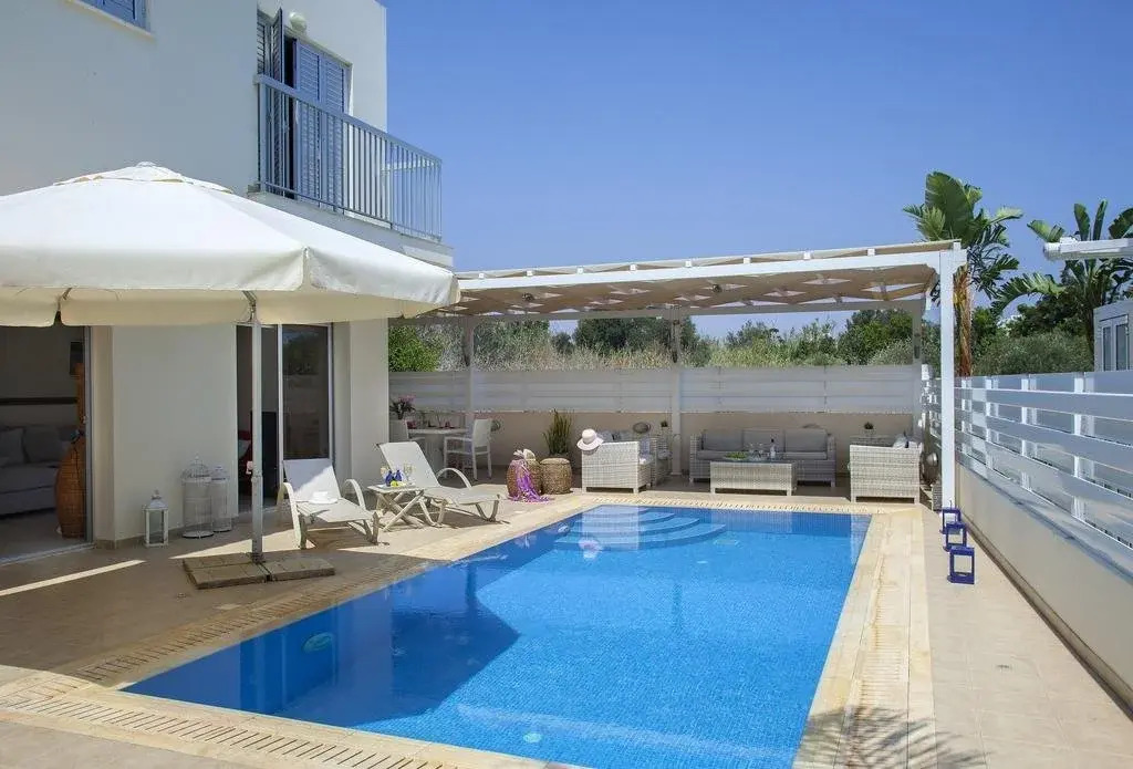 Villa Posidonas 3