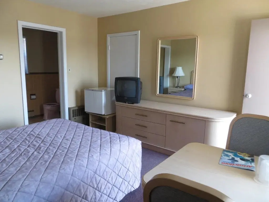 Riverview Motel