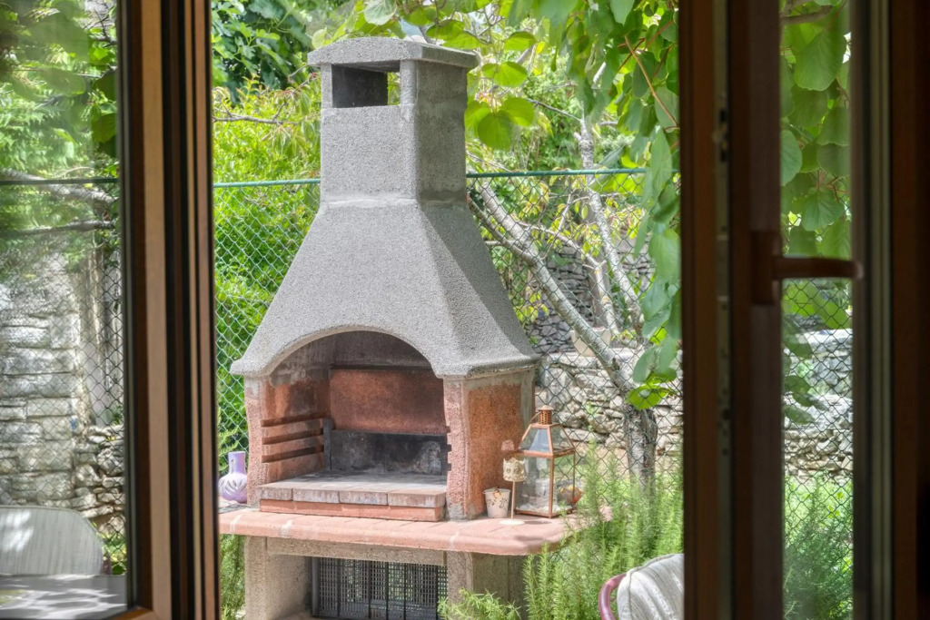 Garden apartment