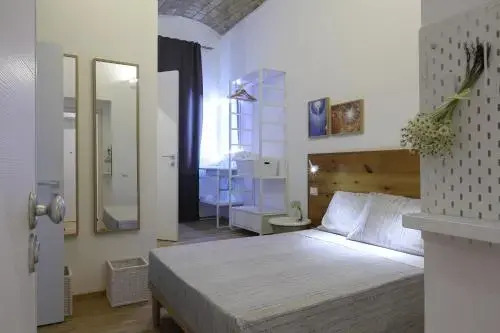 White Home Roma