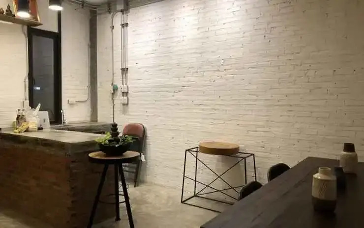 YOJI House and Cafe