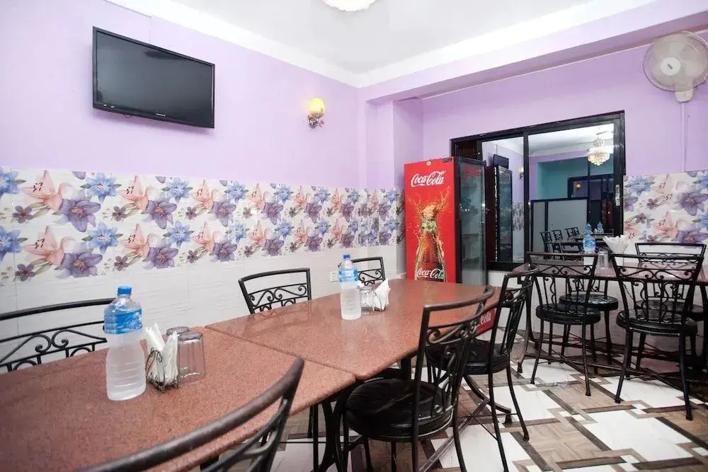 OYO 356 Allied hotel