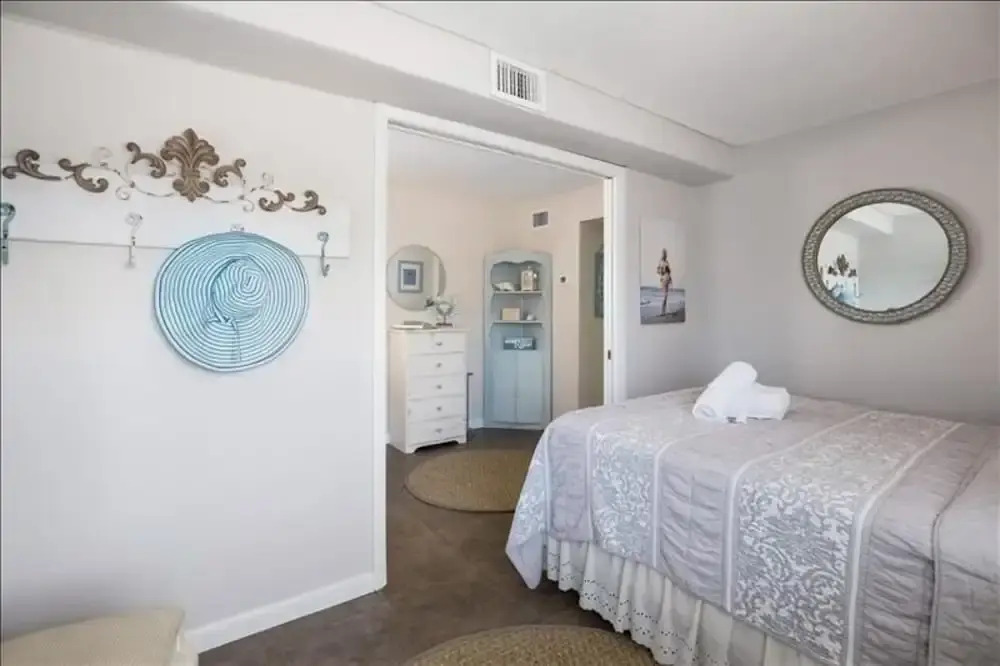 Lazy Daisy 2 Bedrooms 1 Bathroom Villa