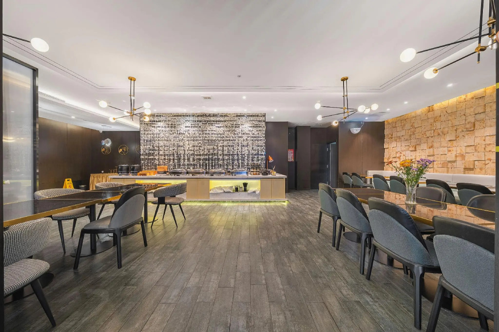 Orange Hotel (Xiamen Jimei Xuecun)