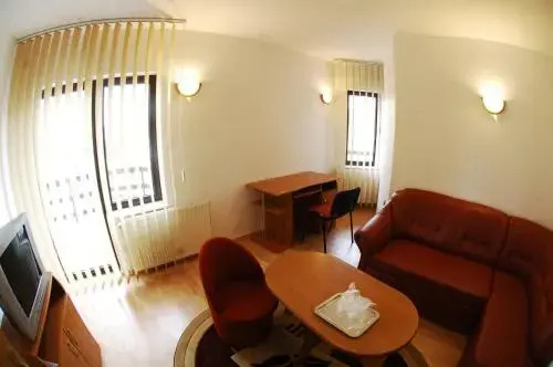 Casa Din Noua