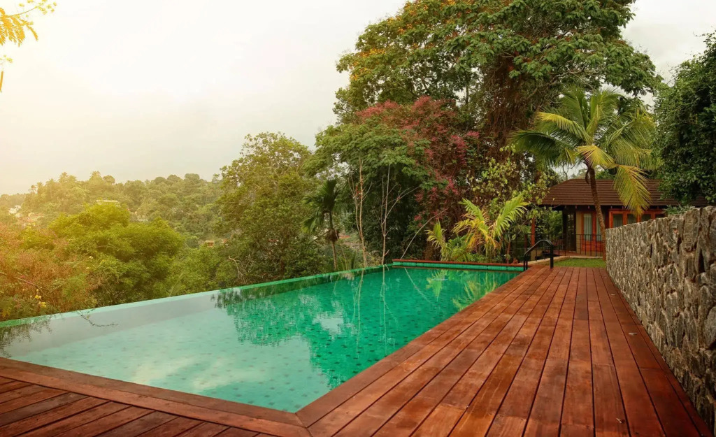 Kings Pavilion Luxury Hotel
