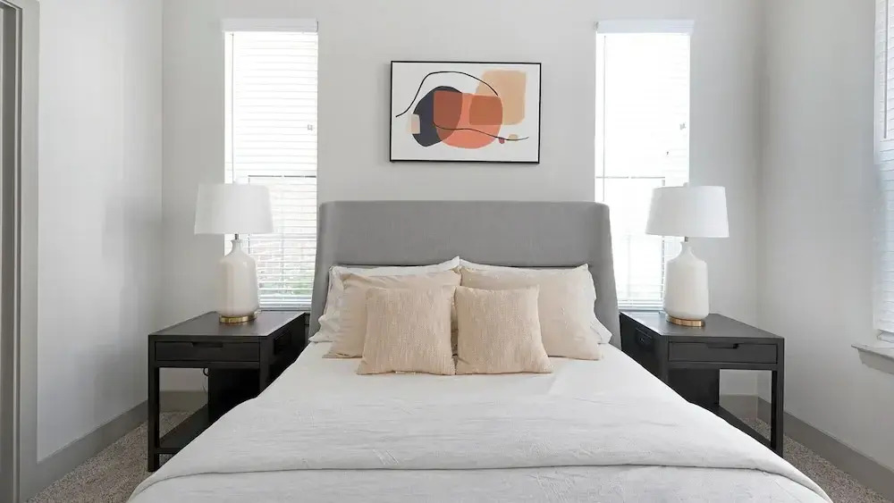 Landing Beautiful 1BD Pool Gym