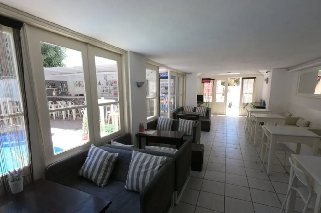 Anny Studios & Rooms Perissa Beach