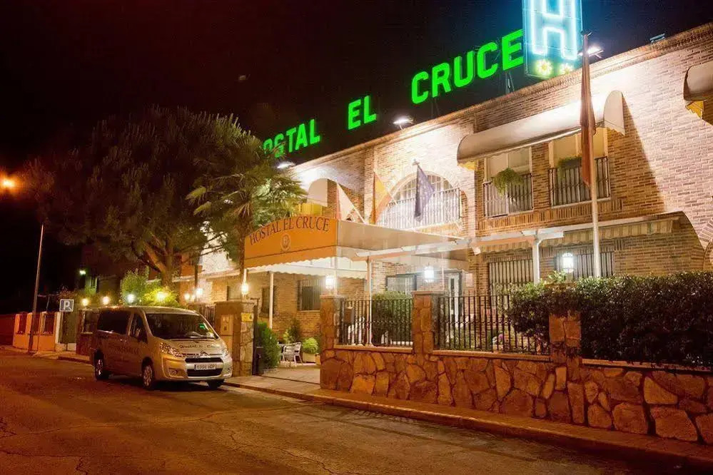 Hostal El Cruce