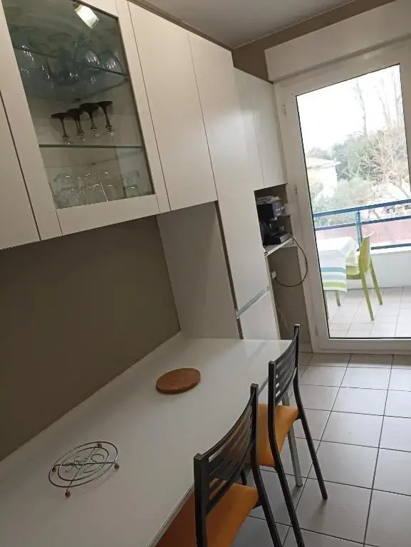 Bayonne appartement 63m2 avec terrase parking wifi