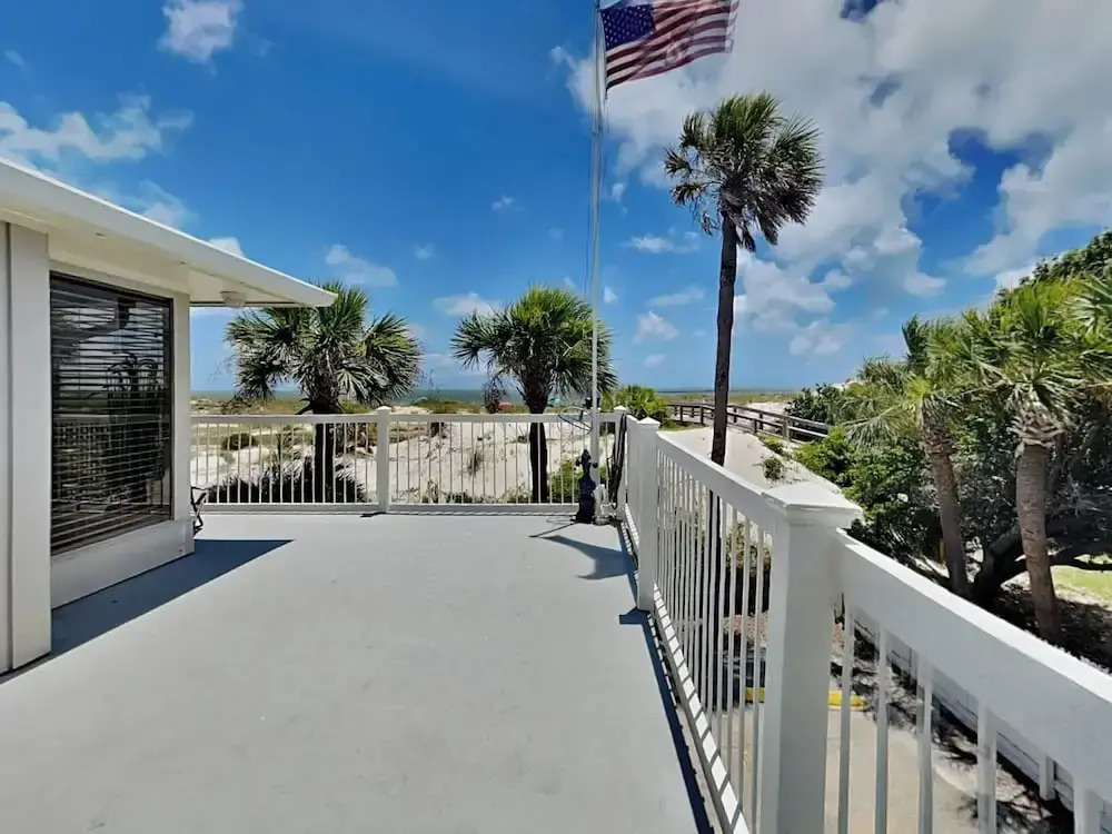 Oceanside Unit A by Tybee Vacation Rentals