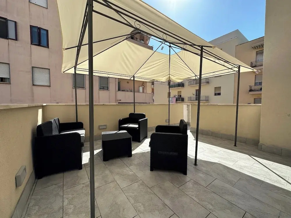 Dolmen Guest House