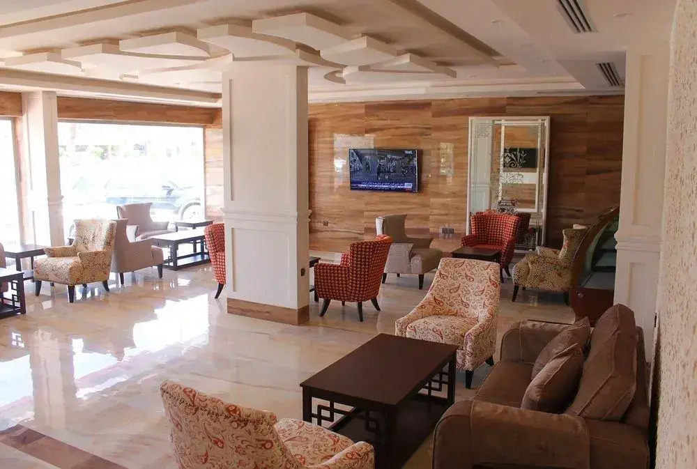 Dome Suites - Al Mursalat