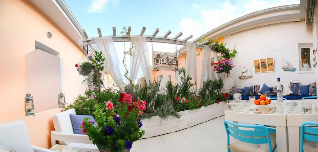 Hotel Opera