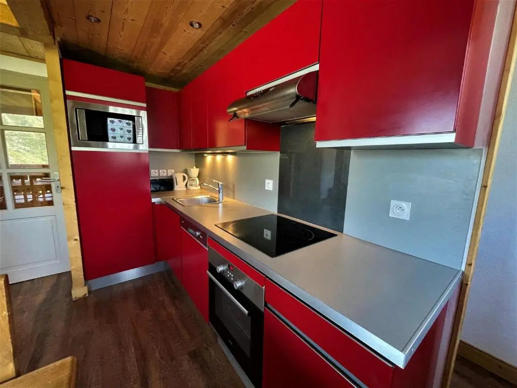 Appartement Les Menuires, 5 pièces, 8 personnes - FR-1-452-94