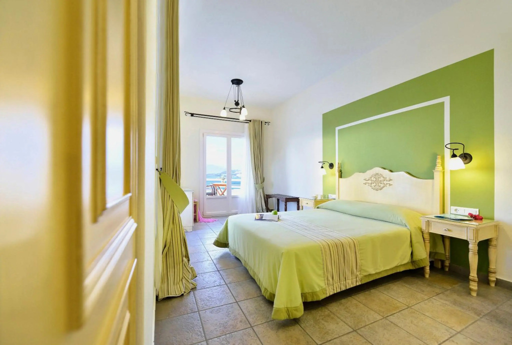 Pelican Town Hotel