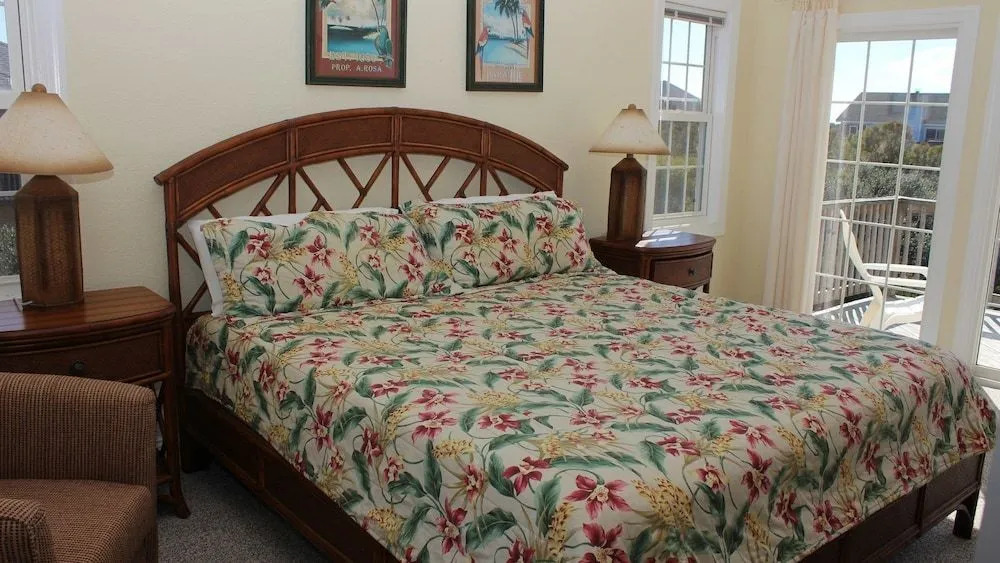 Keep Smiling - 8 Br Home