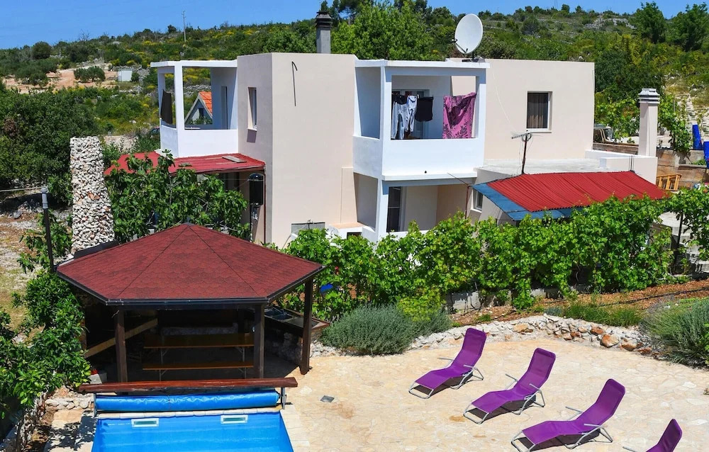 Beautiful Home in Rogoznica with Outdoor Swimming Pool, Hot Tub & 8 Bedrooms