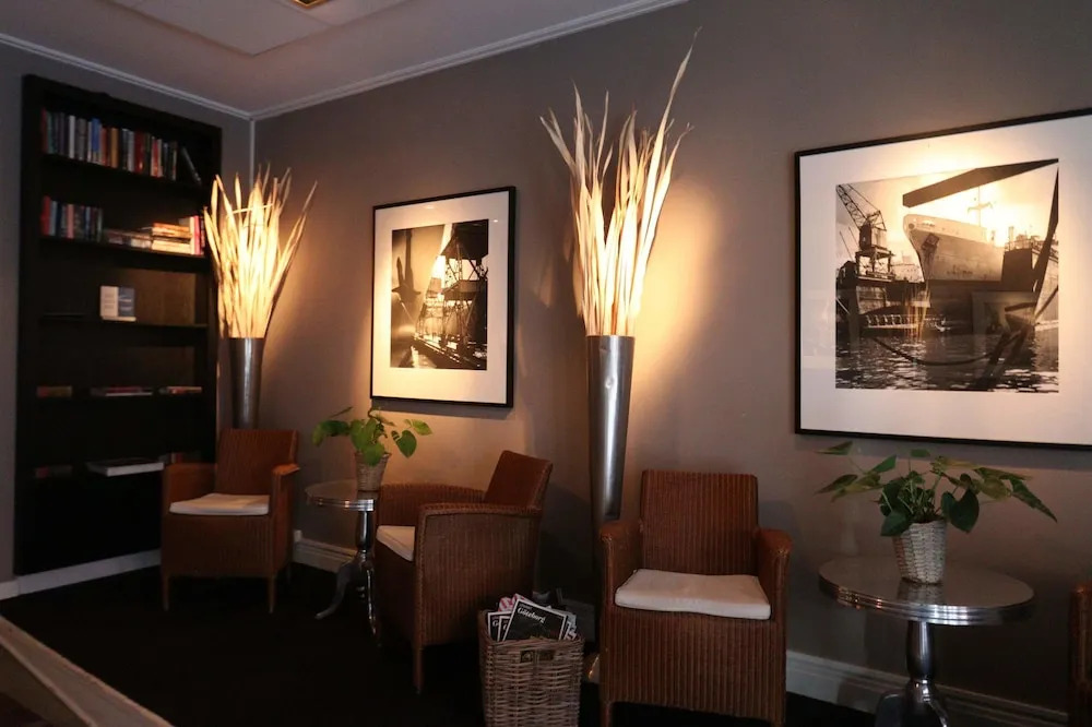 Hotel Villan, Bw Premier Collection