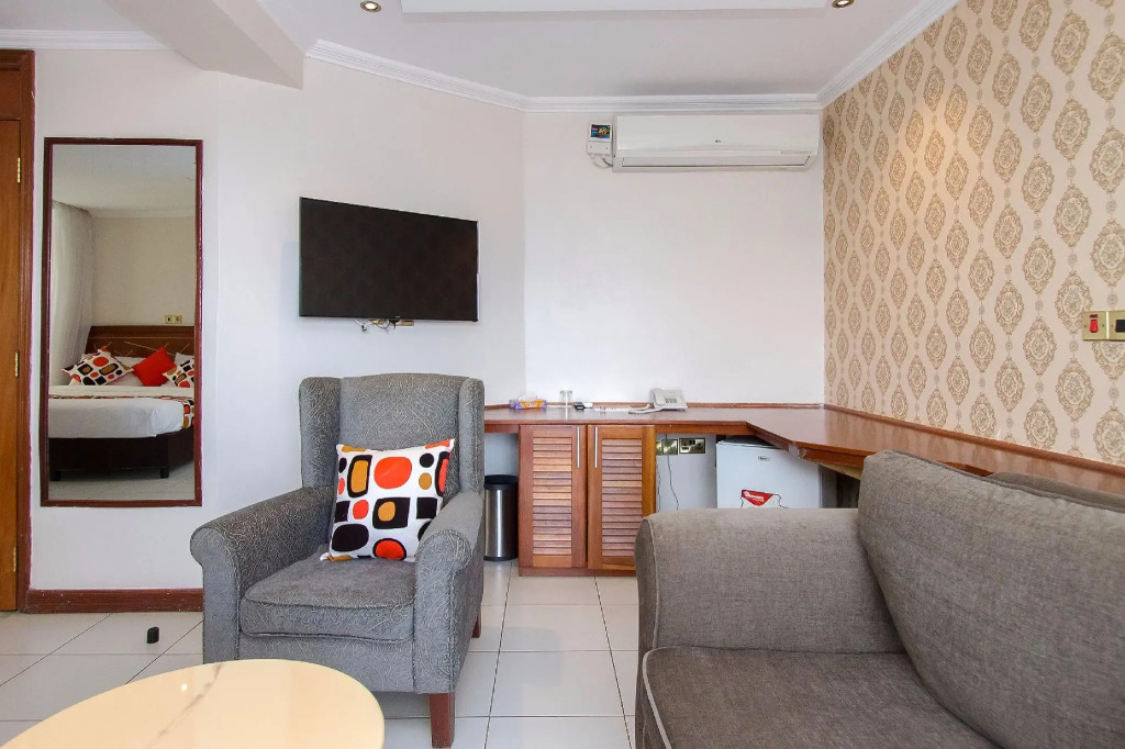 VICTORIA COMFORT INN