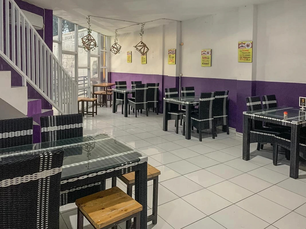 Simple Hotel Bogor RedPartner