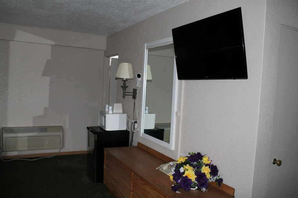 American Motor Inn - Rock Island