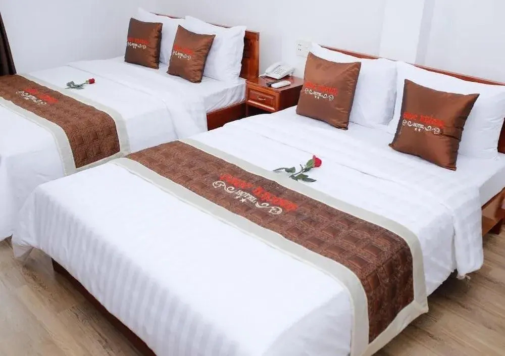 Quốc Khánh Hotel