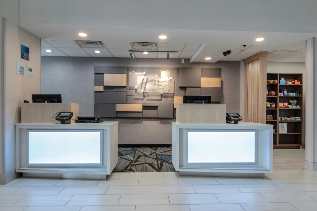 Holiday Inn Express & Suites - Indianapolis Northwest by IHG