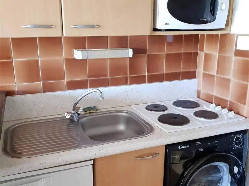 Appartement Argelès-sur-Mer, 2 pièces, 4 personnes - FR-1-388-56