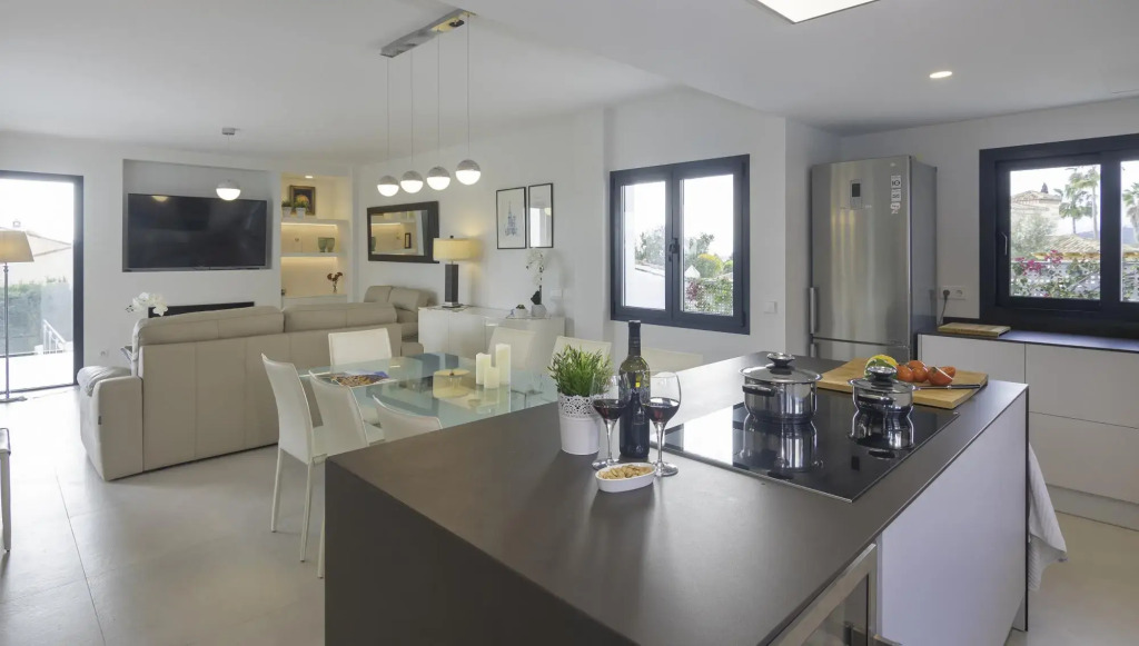 20944 - Wonderful Villa Near Beach