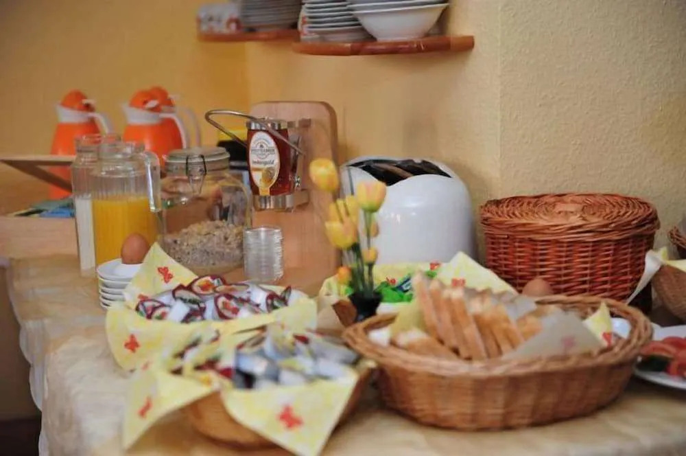 Hotel Hirsch Garni