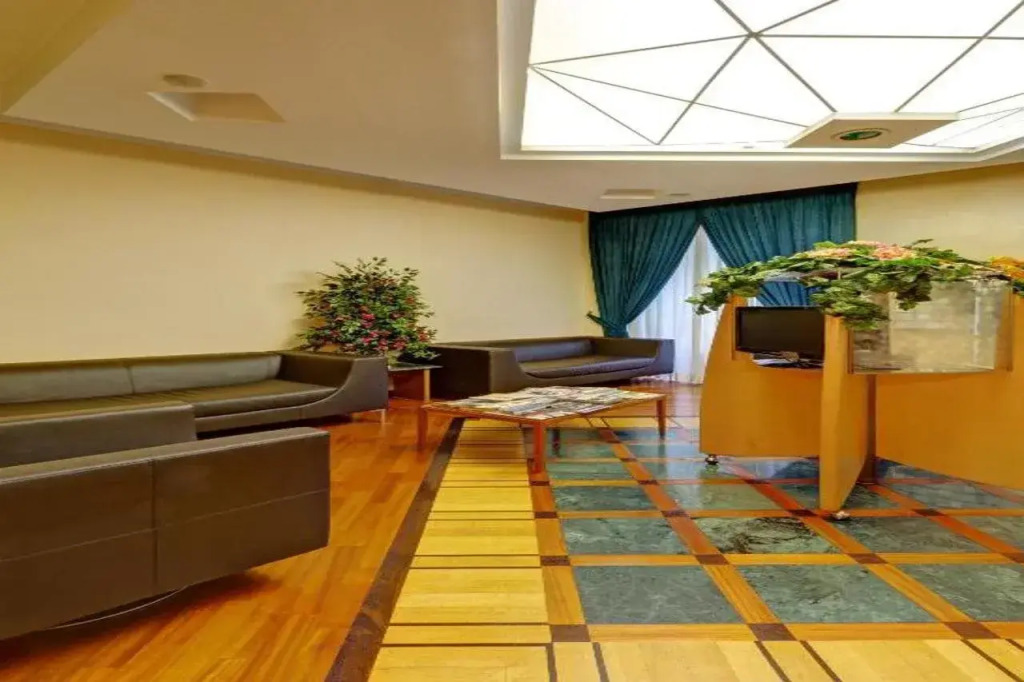 Hotel Corot